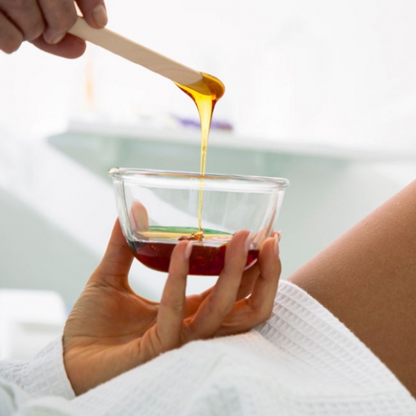 SUGARING...EPILAZIONE CON PASTA DI ZUCCHERO